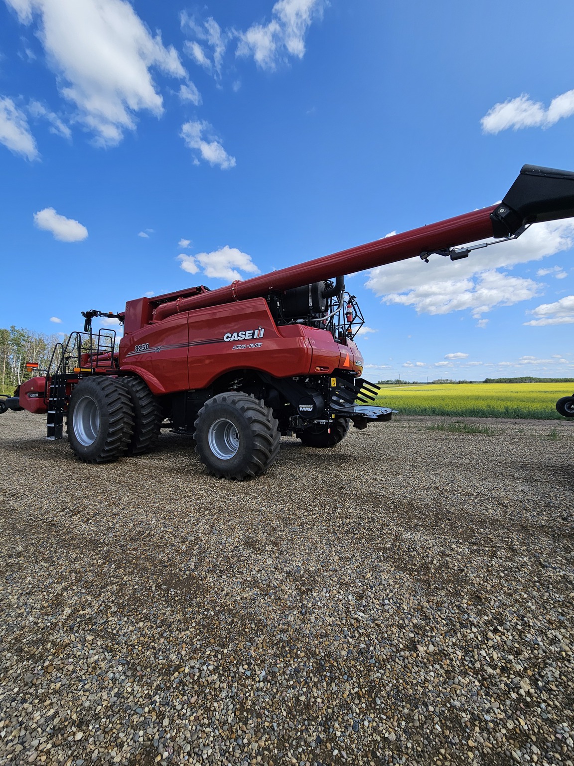 2022 Case IH 8250 Image 3