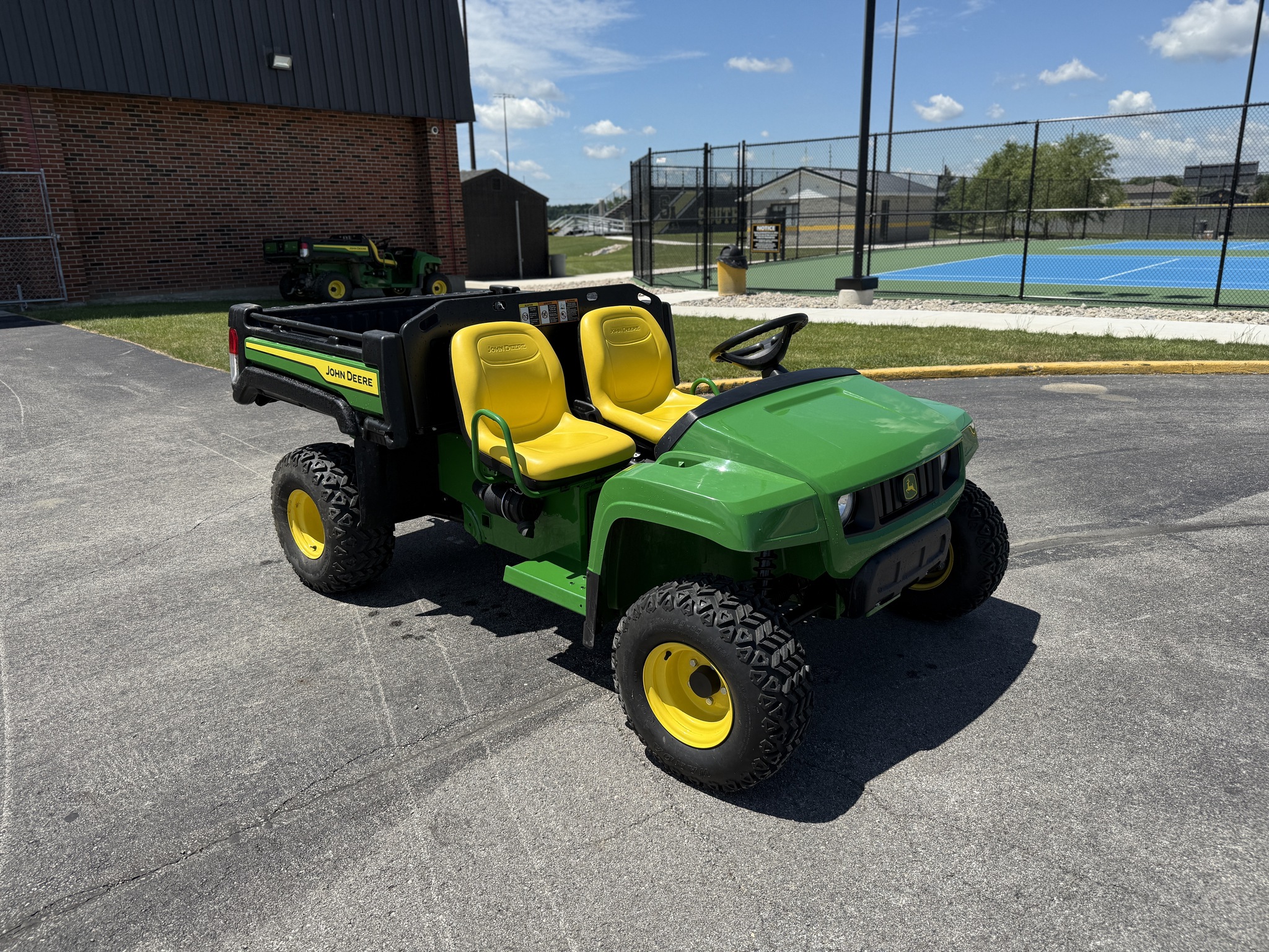 2024 John Deere TX Image 17