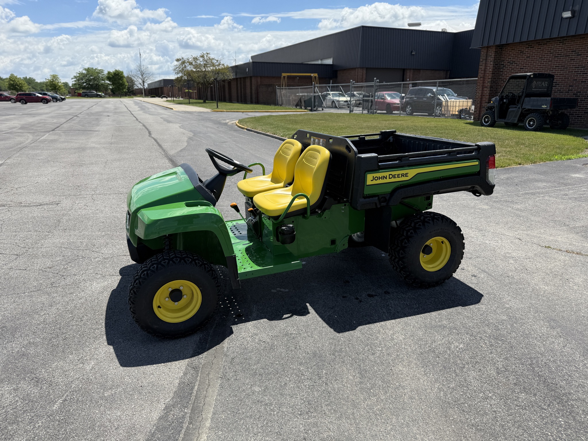 2024 John Deere TX Image 3