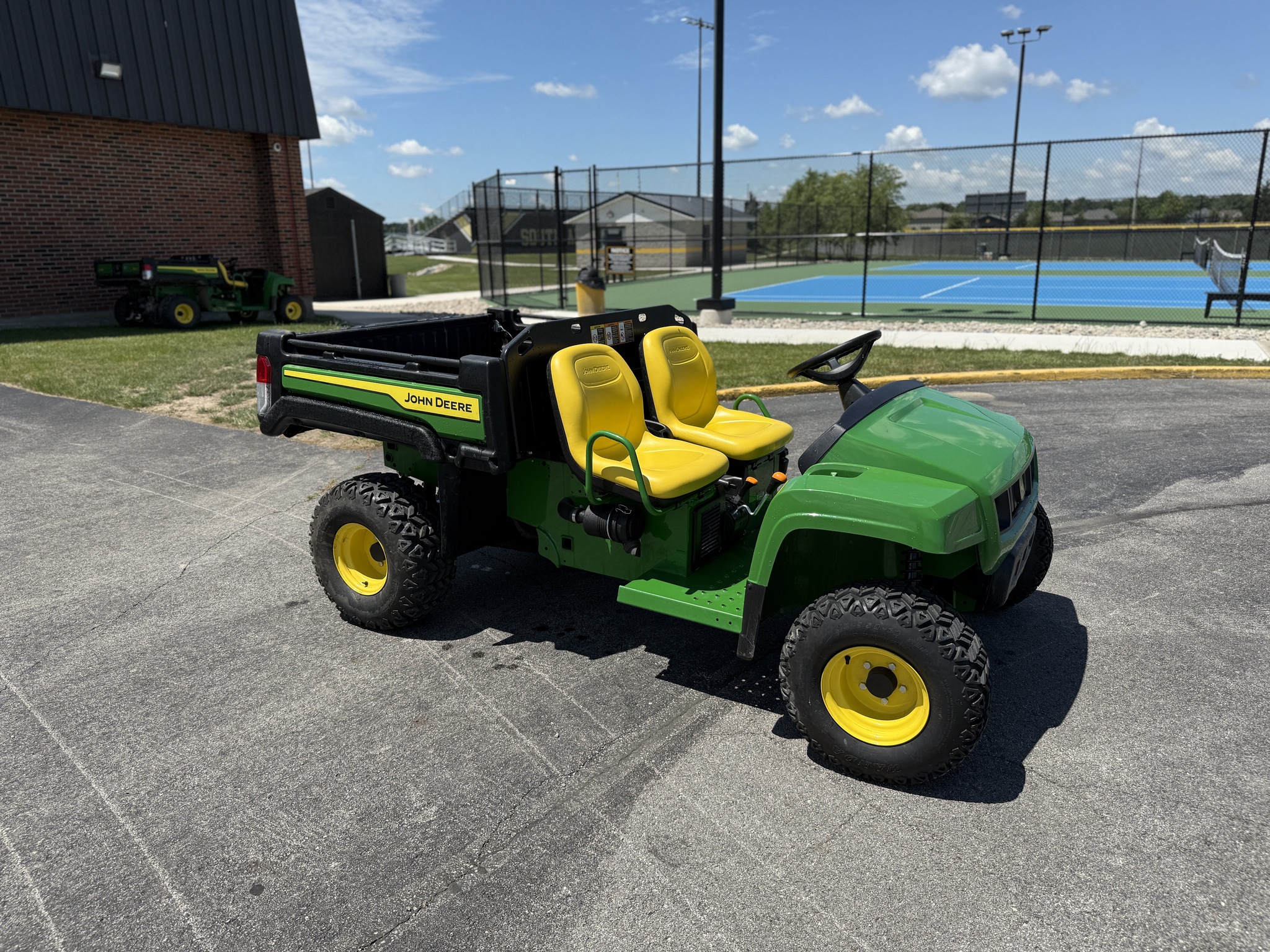 2024 John Deere TX Image 16