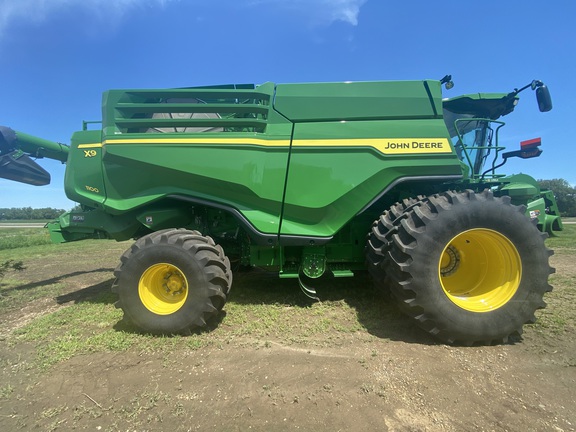 2024 John Deere X9 1100 - Photo2
