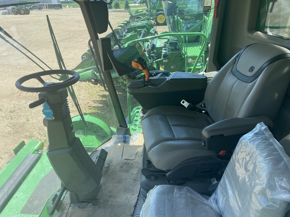 2024 John Deere X9 1100 - Photo21