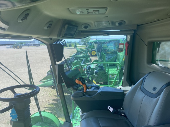 2024 John Deere X9 1100 - Photo22