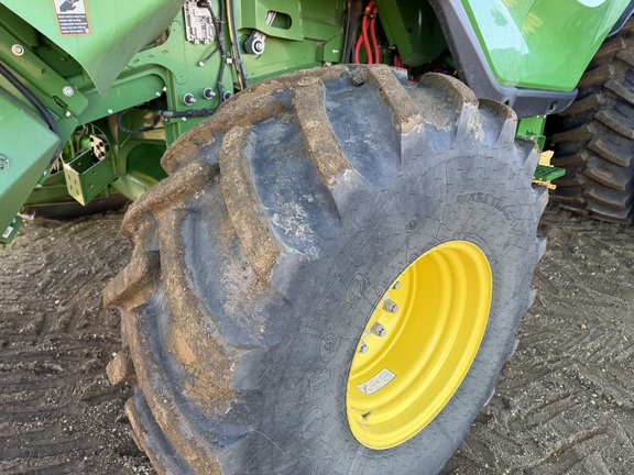 2024 John Deere X9 1100 - Photo13