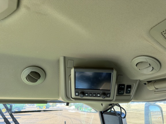 2024 John Deere X9 1100 - Photo42