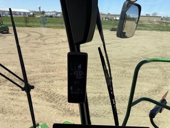 2024 John Deere X9 1100 - Photo44