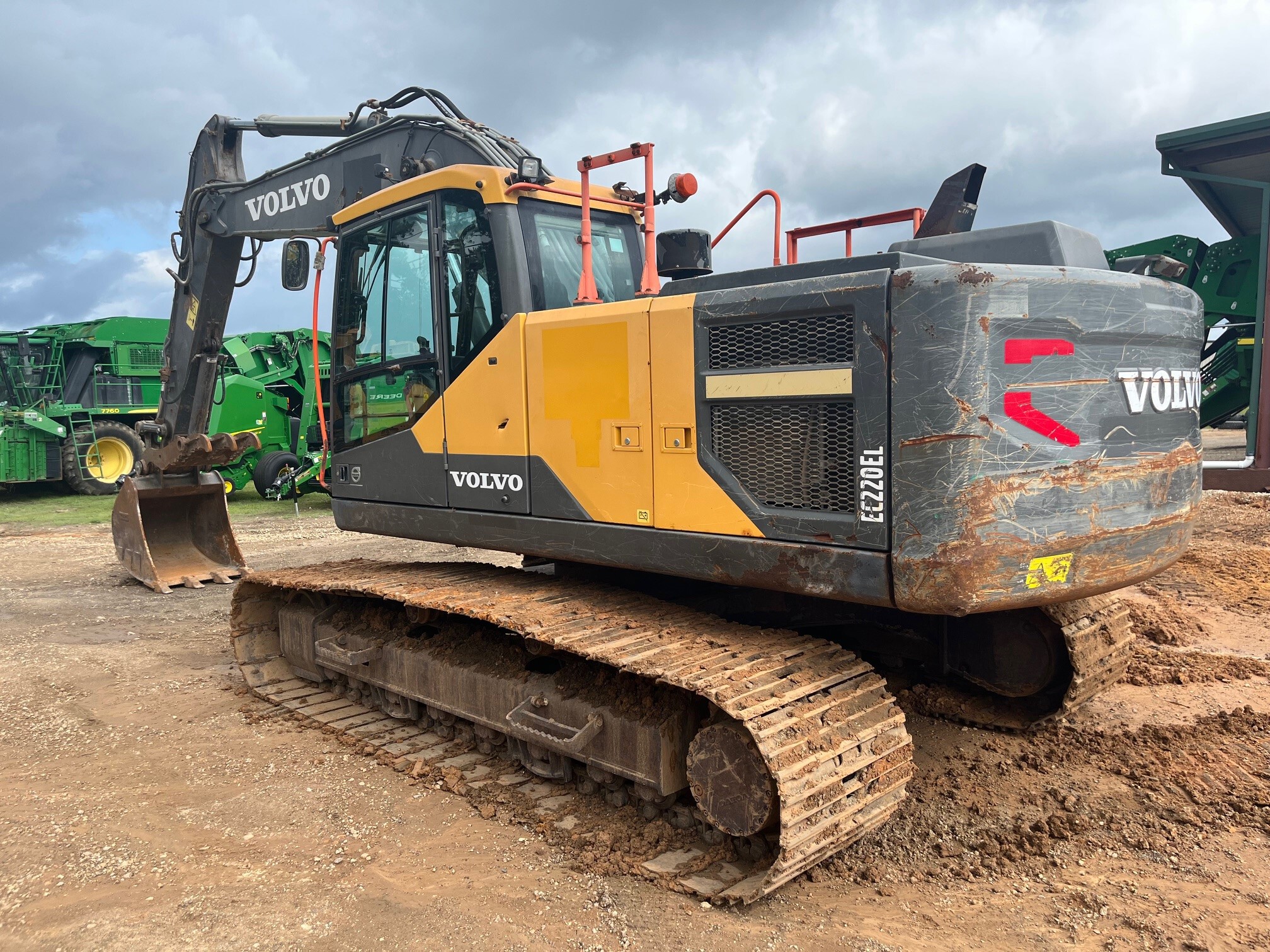 2019 Volvo EC220EL Image 4