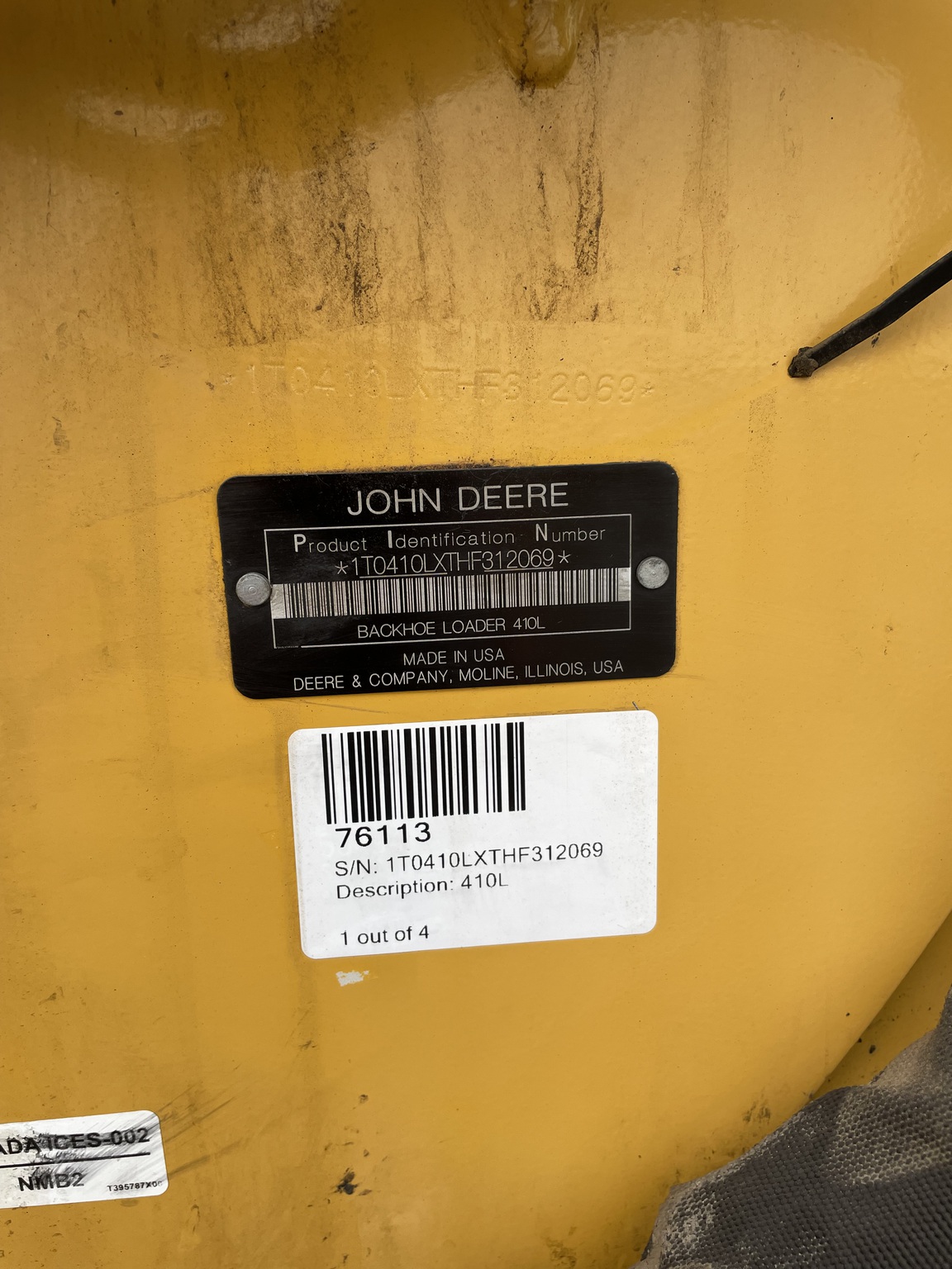 2017 John Deere 410L Image 13
