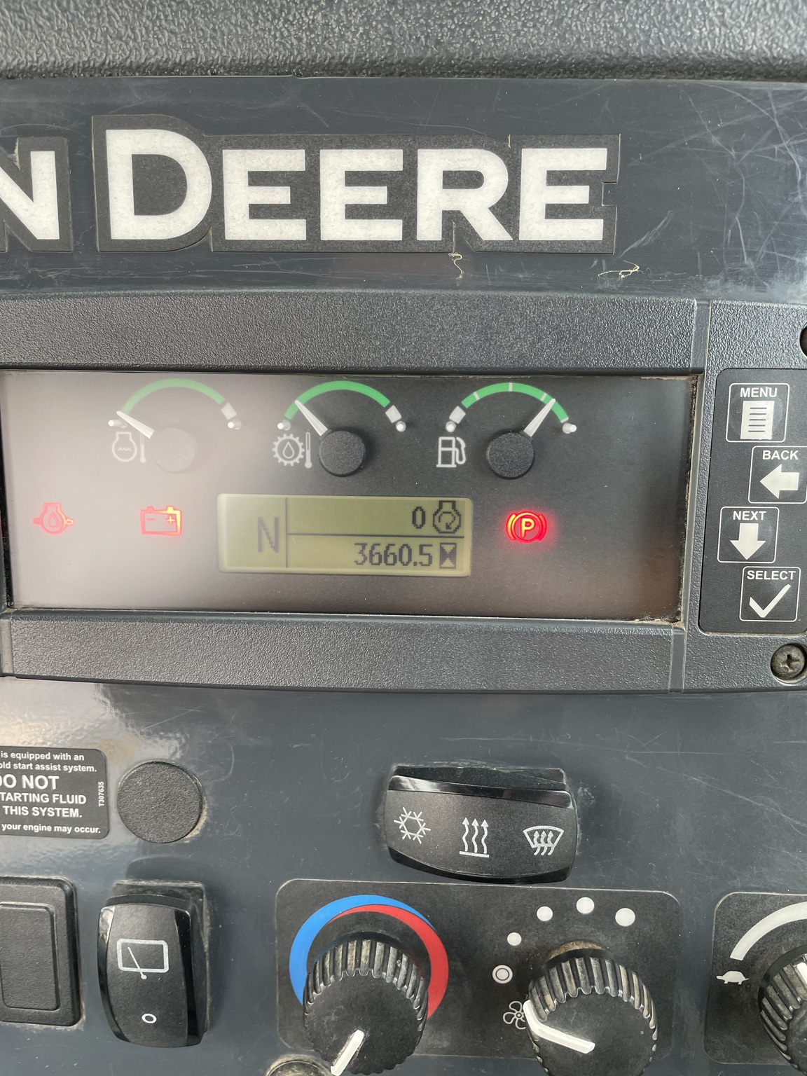 2017 John Deere 410L Image 9