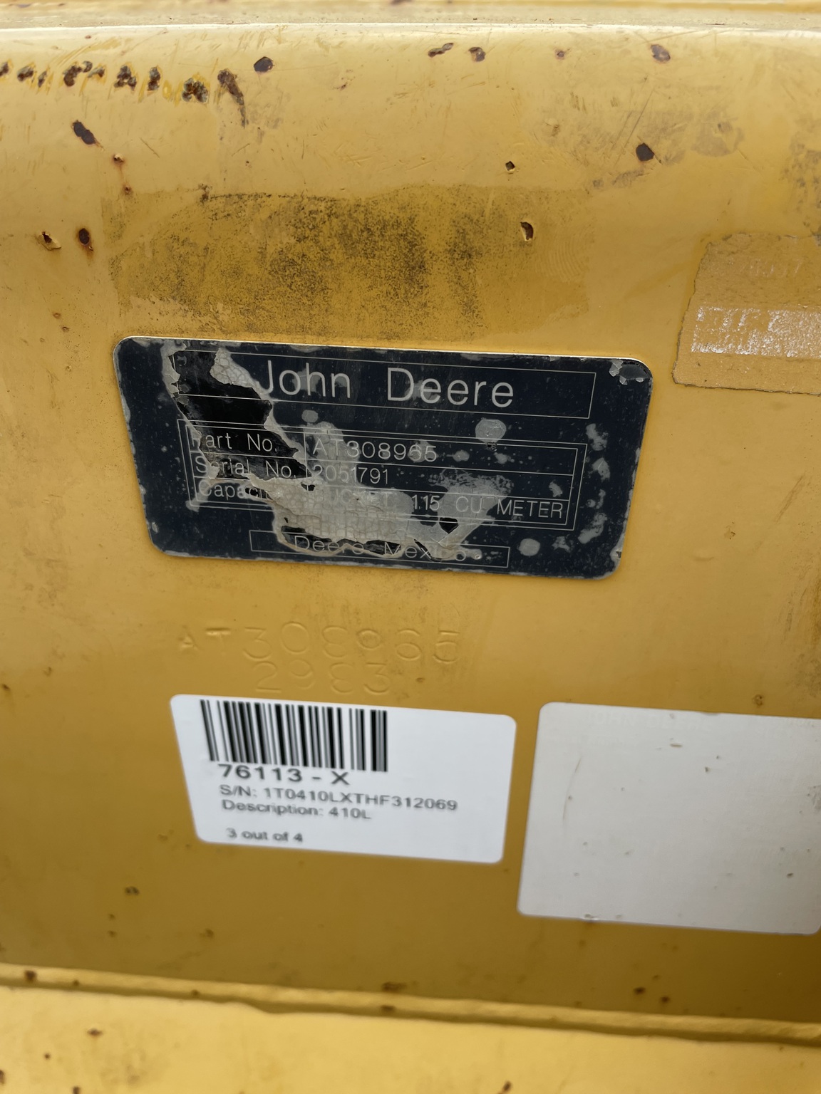 2017 John Deere 410L Image 12
