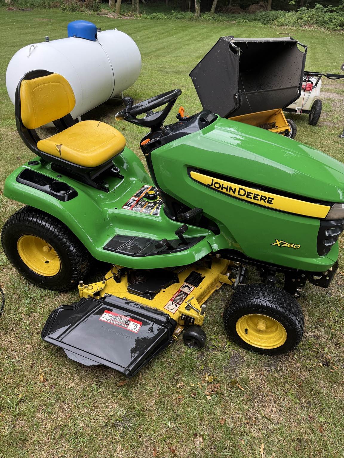 2012 John Deere X360 Image 1
