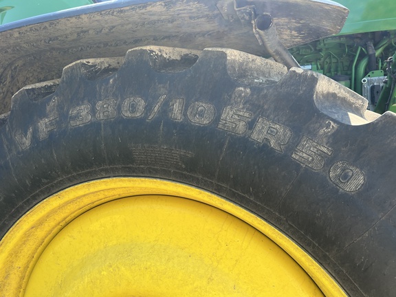 Photo of 2023 John Deere 600R