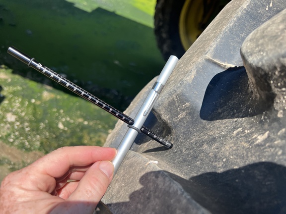 Photo of 2023 John Deere 600R