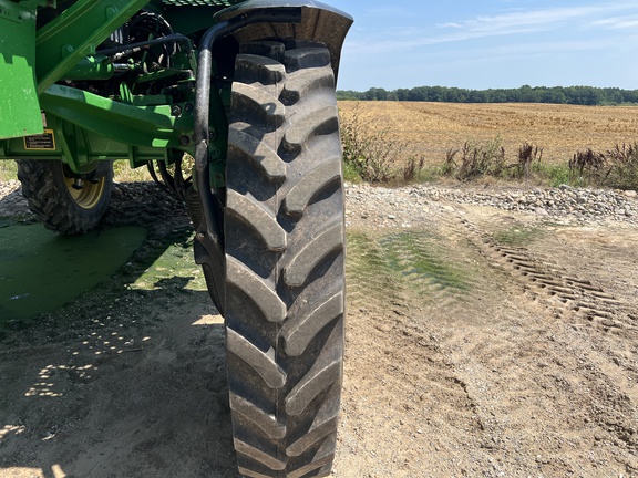 Photo of 2023 John Deere 600R