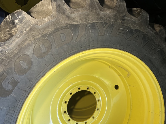 Photo of 2023 John Deere 600R