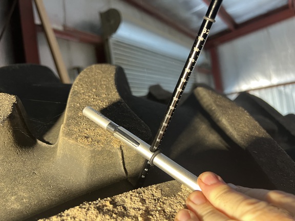 Photo of 2023 John Deere 600R