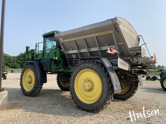 Photo of 2023 John Deere 600R