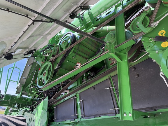 2024 John Deere X9 1000 - Photo18