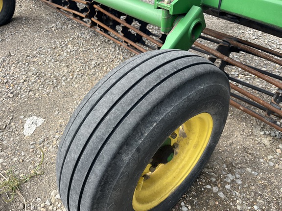 2010 John Deere 200 - Photo11