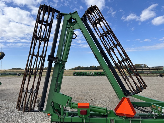 2010 John Deere 200 - Photo12