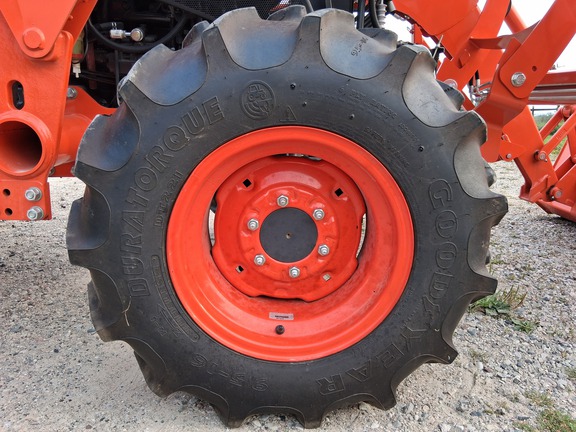 Photo of 2023 Kubota MX5400