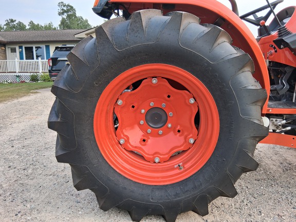 Photo of 2023 Kubota MX5400