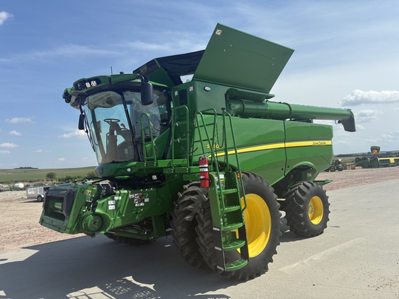 2024 John Deere S760 Used Equipment
