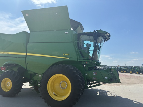 2024 John Deere S760 (4th thumbnail)