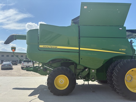 2024 John Deere S760 (5th thumbnail)