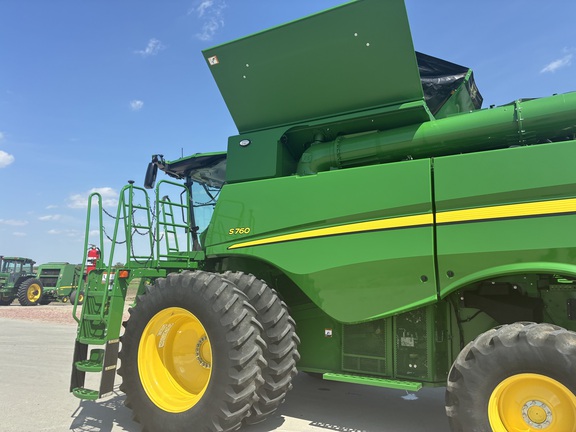 2024 John Deere S760 (10th thumbnail)