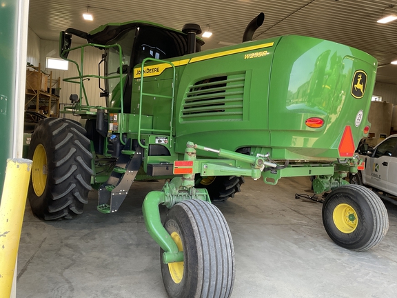 2024 John Deere W235R - Photo6