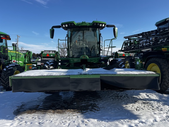 2024 John Deere W235R - Photo6