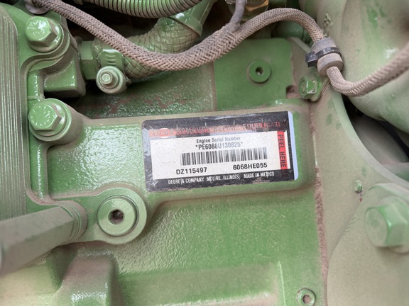 2024 John Deere W235R - Photo16