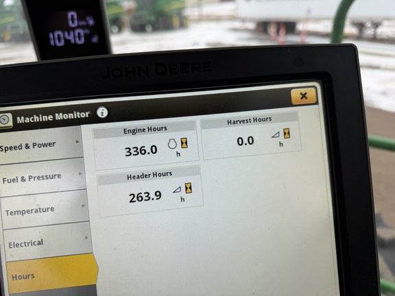 2024 John Deere W235R - Photo45