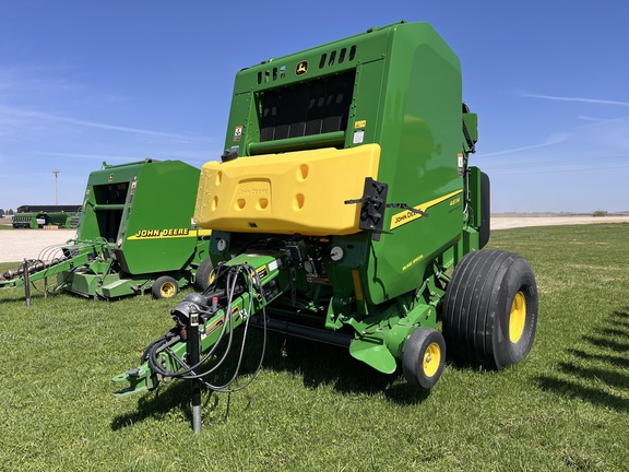  John Deere 461M