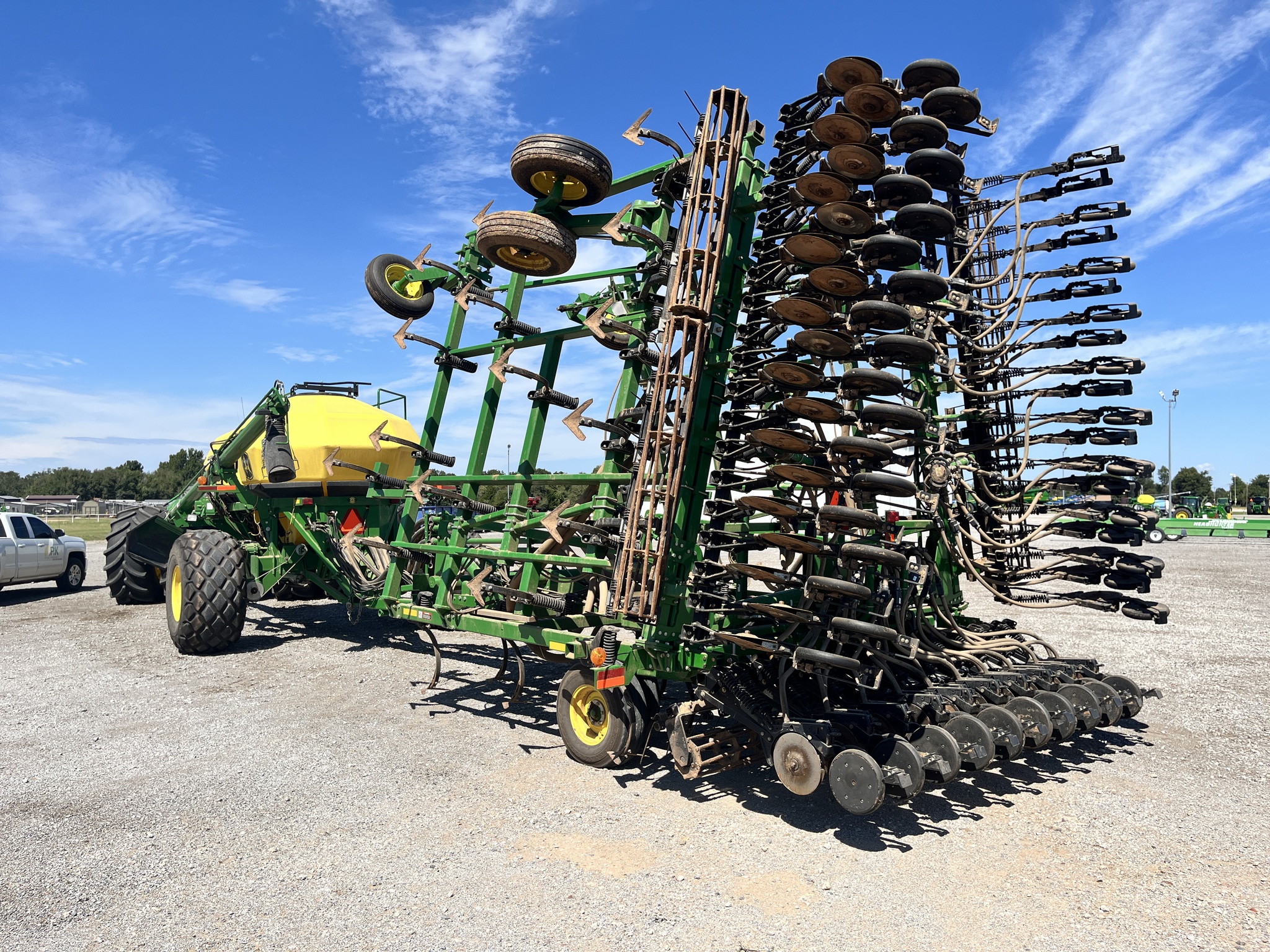 2012 John Deere 730 Image 5