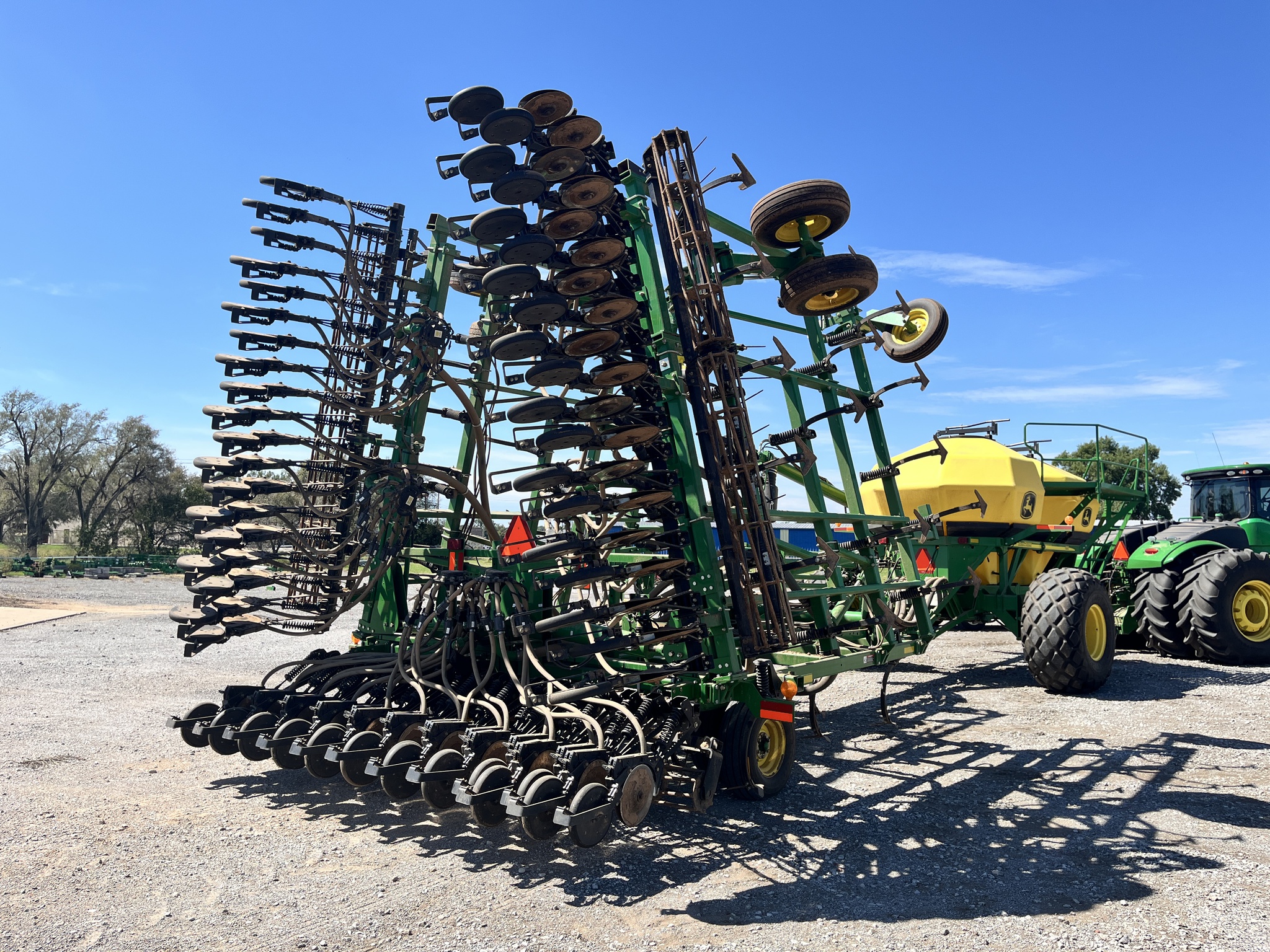 2012 John Deere 730 Image 7