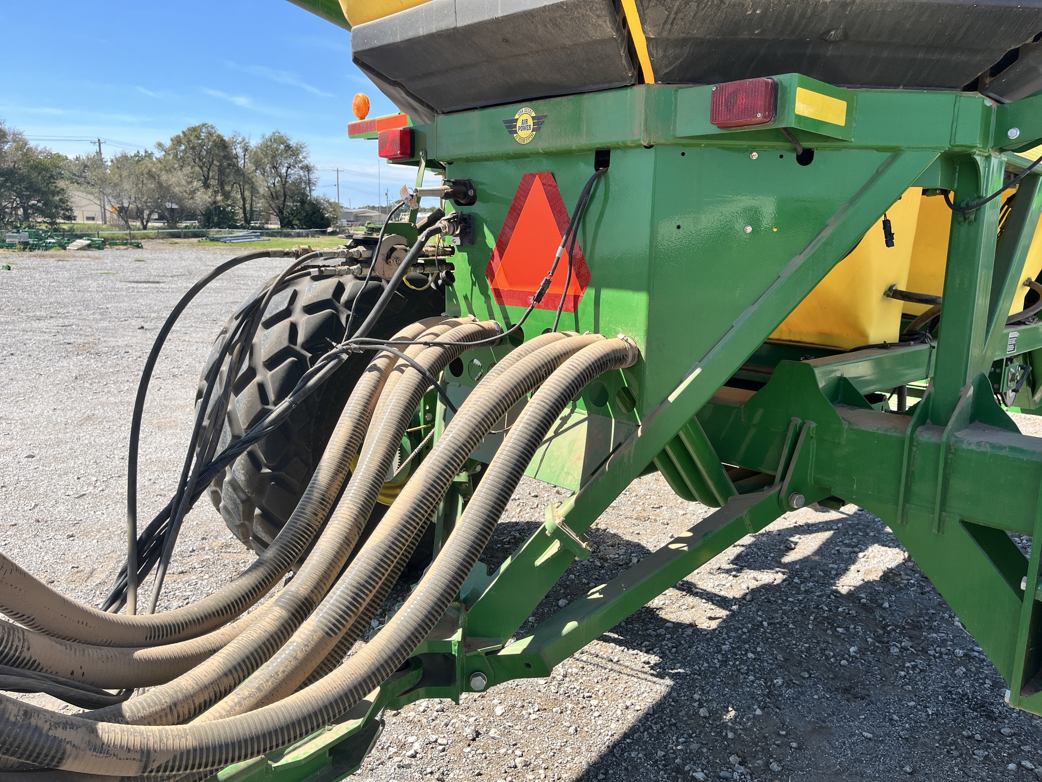 2012 John Deere 730 Image 17