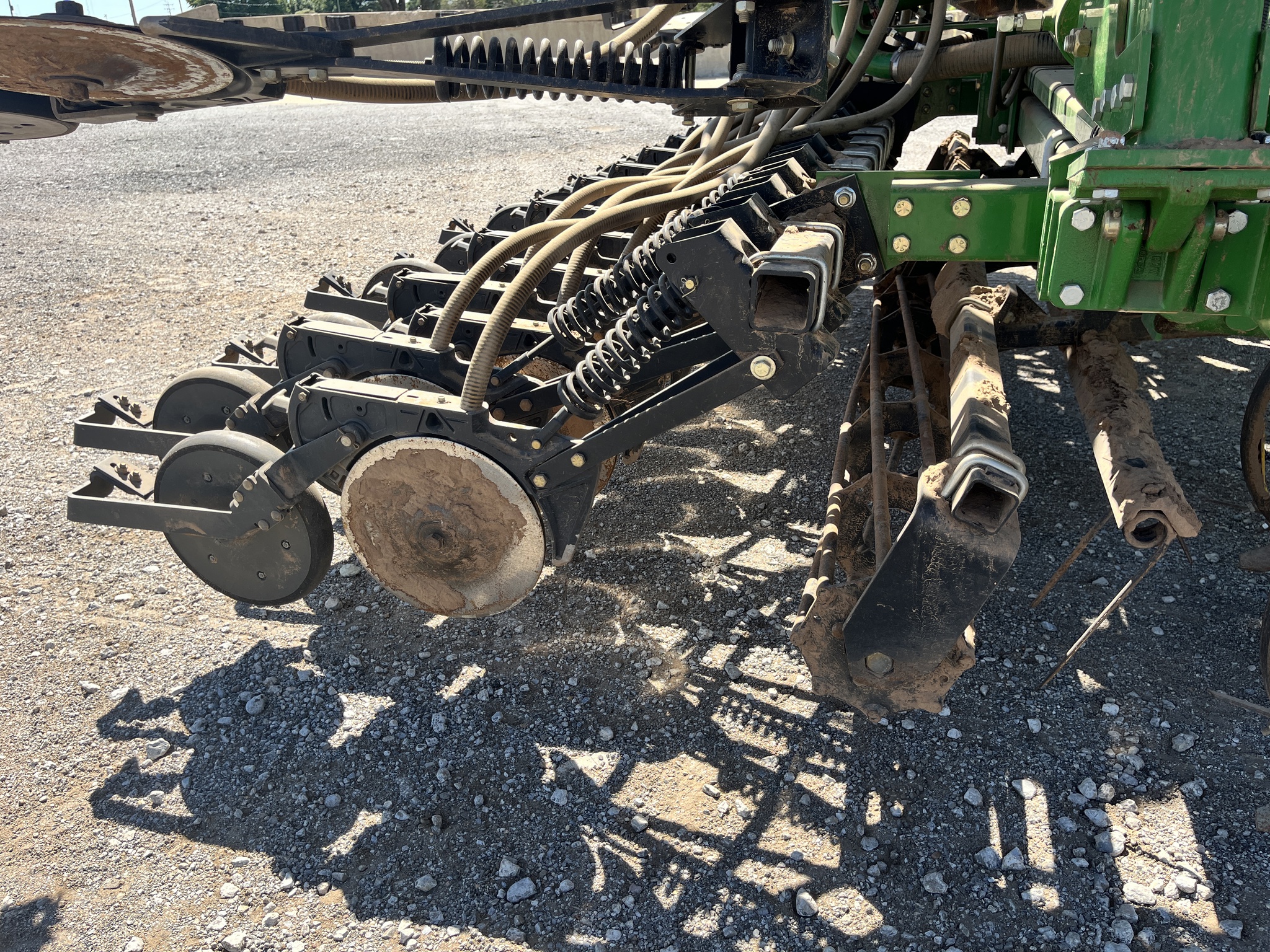 2012 John Deere 730 Image 23