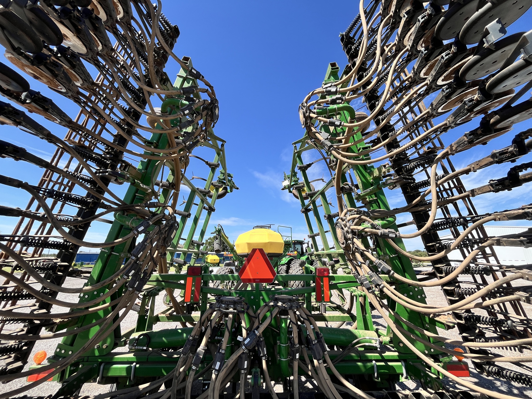 2012 John Deere 730 Image 28