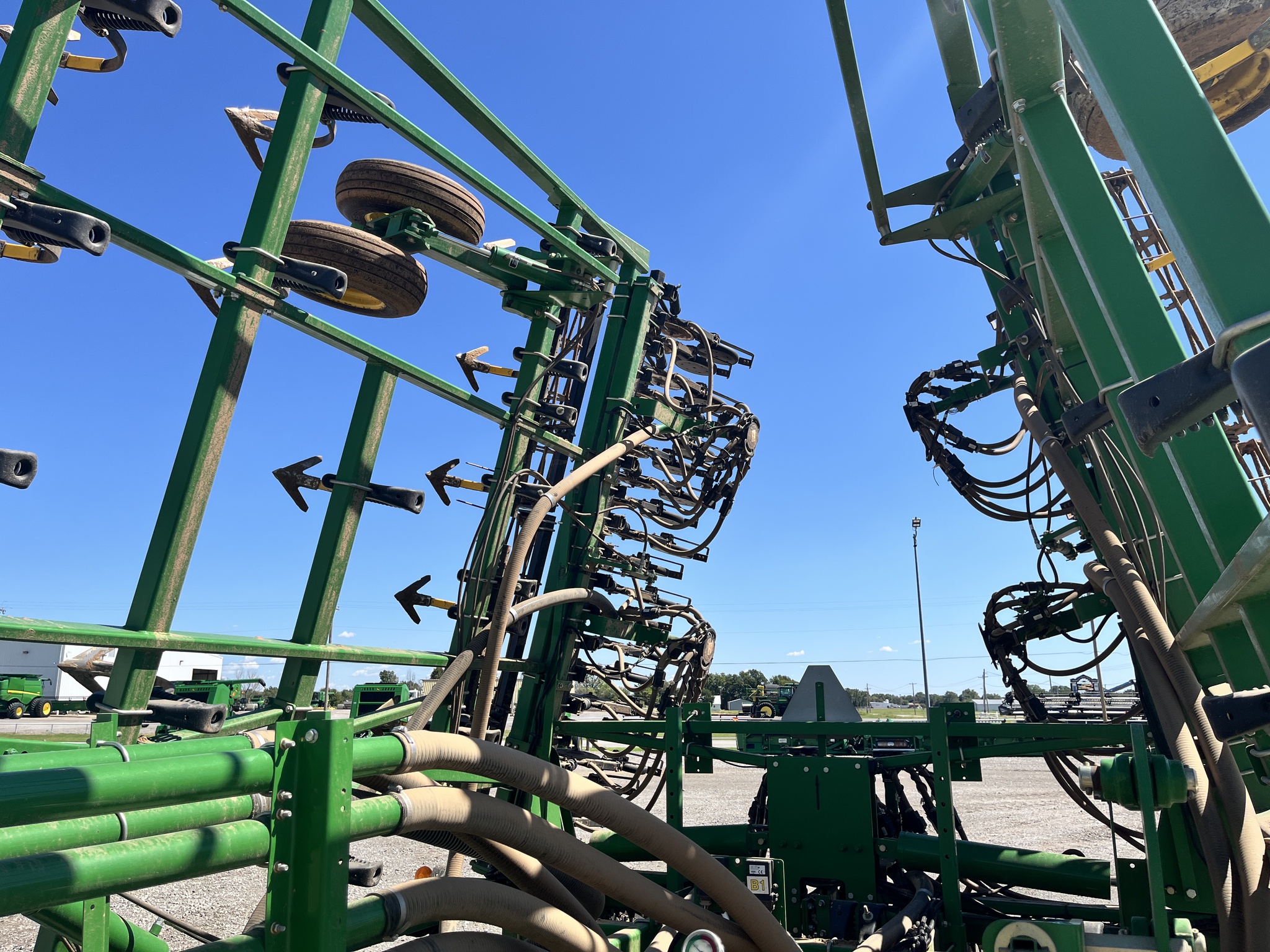 2012 John Deere 730 Image 36