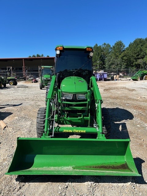 2024 John Deere 4075R Image 3