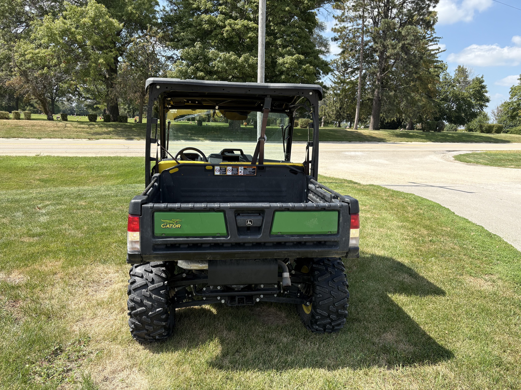  2020 John Deere XUV 835M at Heritage Tractor in Kewanee, IL