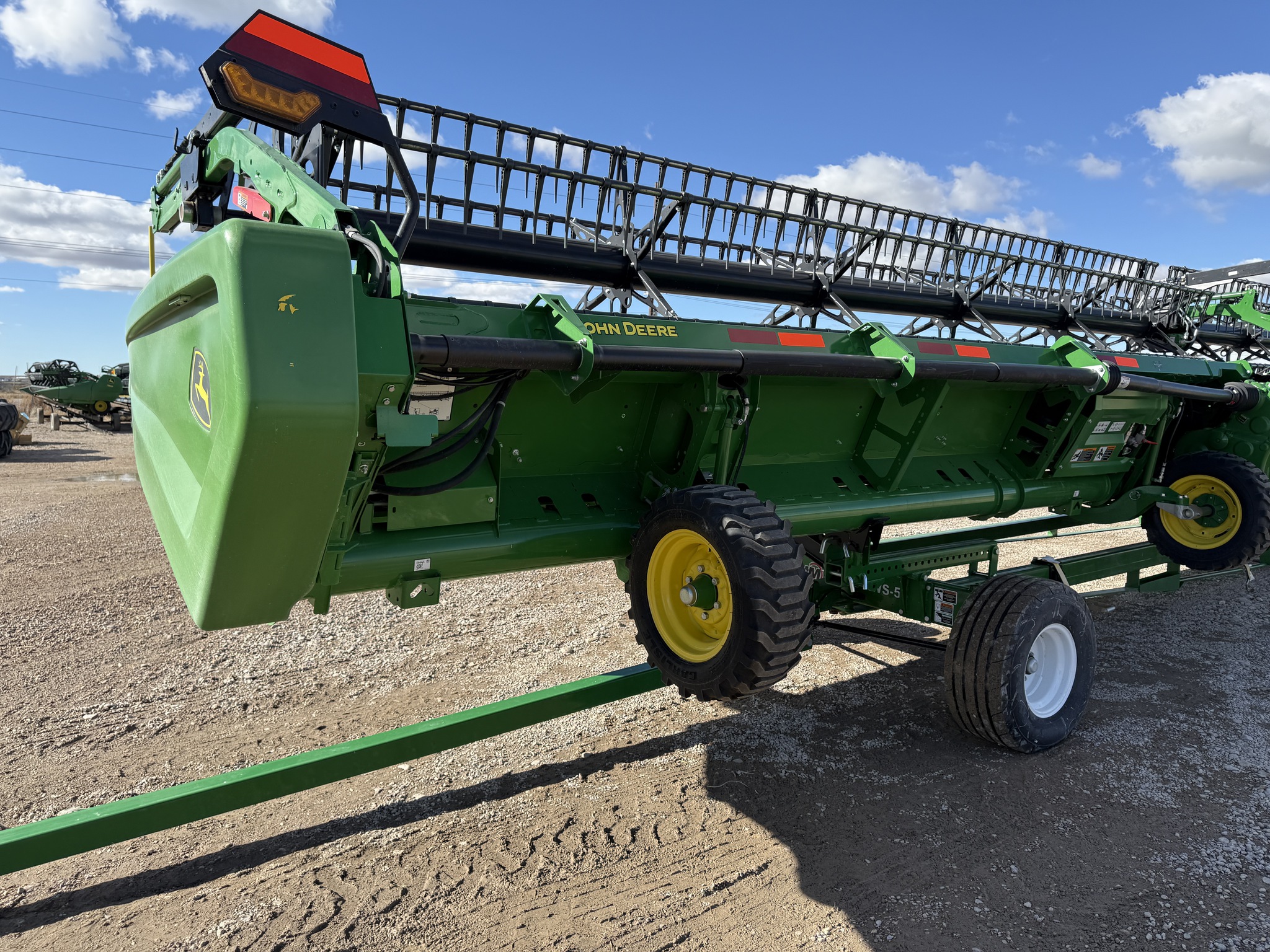 2023 John Deere HD50R Image 16