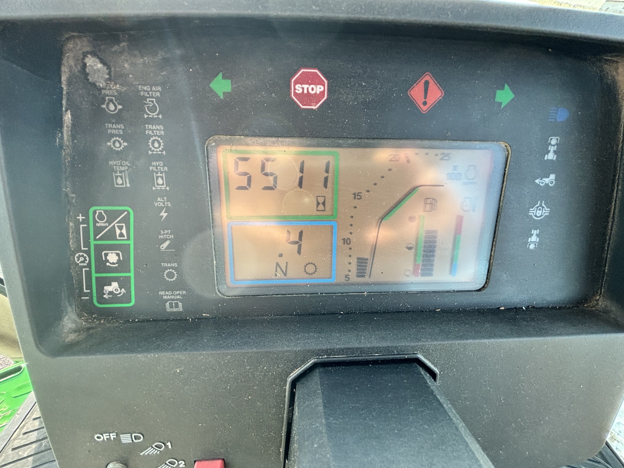 2001 John Deere 7810 Image 5