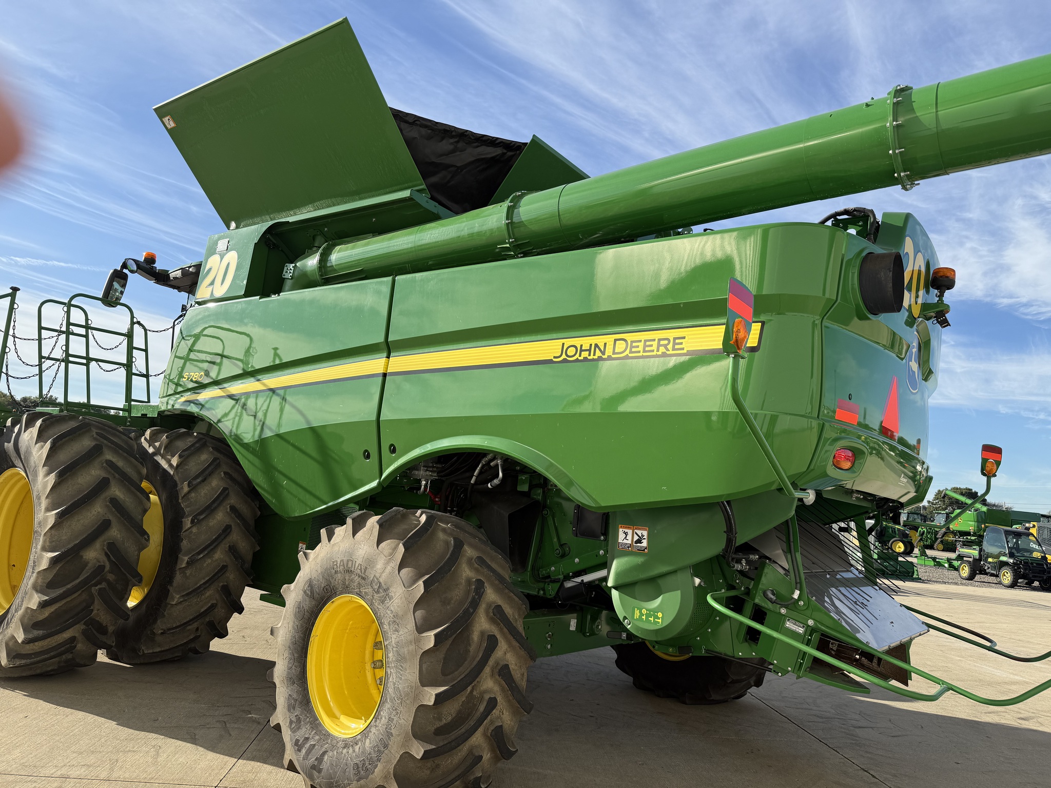 2020 John Deere S780 Image 5