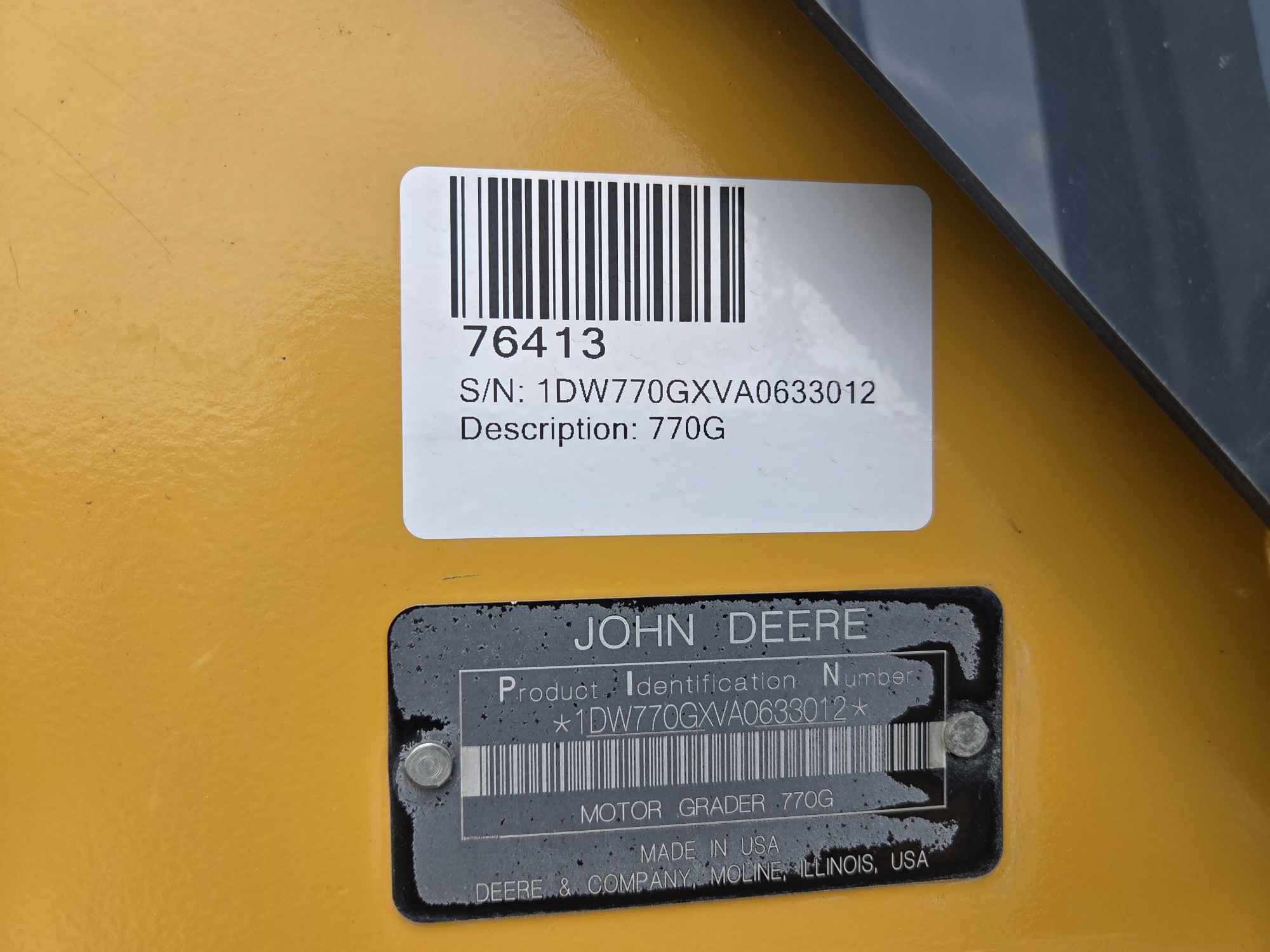 2010 John Deere 770G Image 9
