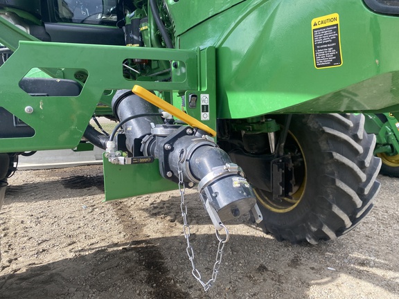 Used 2019 John Deere R4044 Self Propelled Sprayers at Horizon Ag & Turf in Lloydminster, AB - Photo8