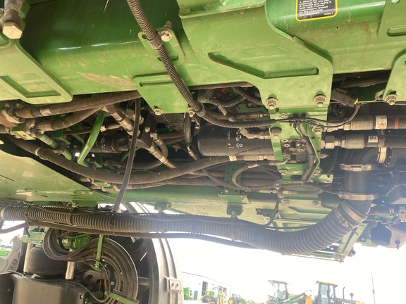 Used 2019 John Deere R4044 Self Propelled Sprayers at Horizon Ag & Turf in Lloydminster, AB - Photo6