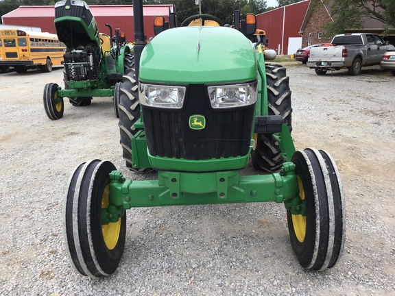 Photo of 2022 John Deere 5045E